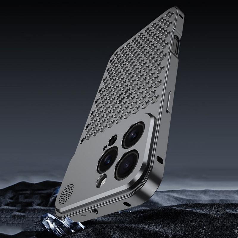 Роскошный чехол из алюминиевого сплава с полой сеткой для iPhone 16 Pro Max 15 Plus 14 Pro 13 12, рассеивающий тепло, ударопрочный, тонкий чехол для телефона