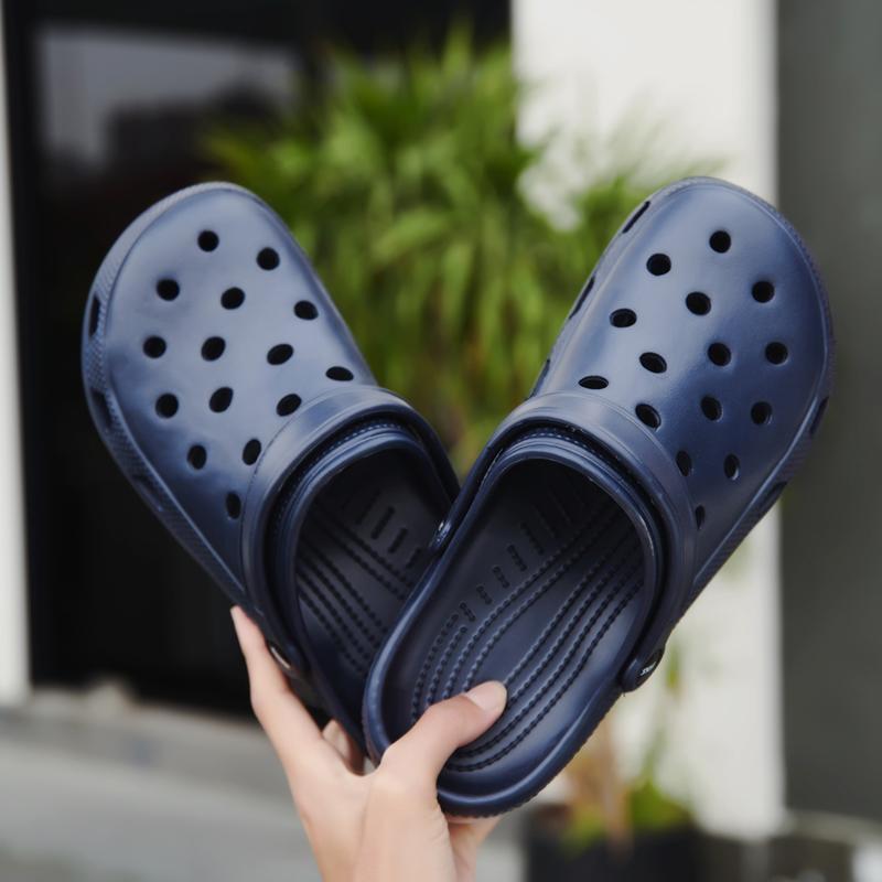Summer Men's Plus Size Classic Closed Mule Clogs Men Flip Flops Garden Shoes Beach Slippers