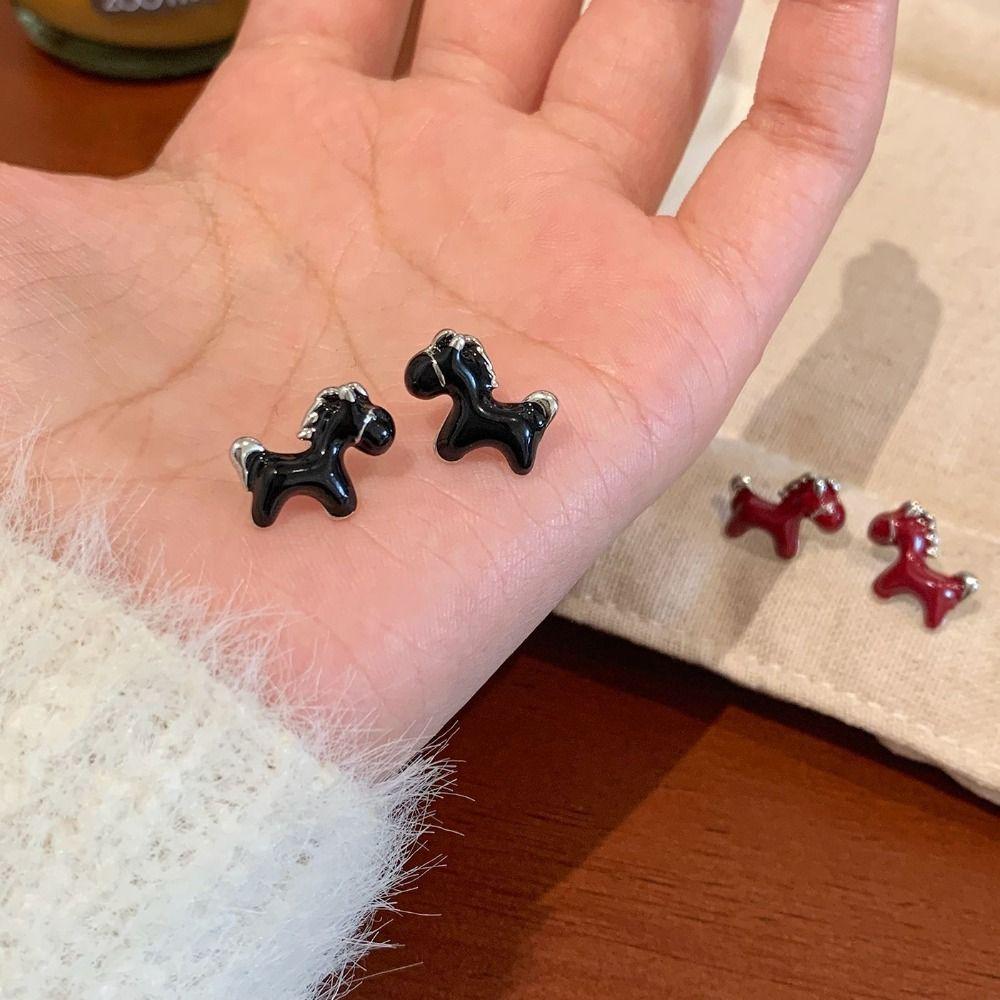 Ear Jewelry New Year Pony Earrings Fashion Red Drop Earrings Vintage Drip Oil Earrings Girls