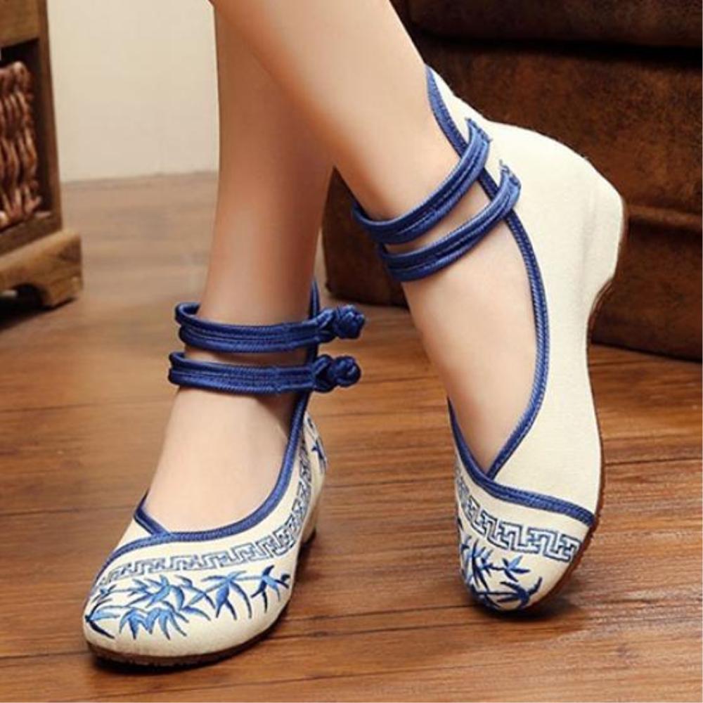 Women Ladies Fashion Embroidery Bamboo Ethnic Style Dichotomanthes Casual Shoes