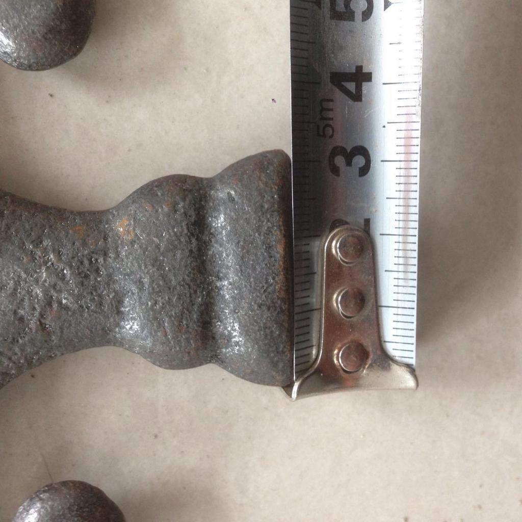 Чугунный наконечник копья Кованые железные аксессуары для ворот – Доступны индивидуальные дизайны