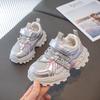 Детские кроссовки-папы сетчатые дышащие кроссовки для девочек 2025 осень новые на мягкой подошве повседневная обувь для девочек одинарная обувь