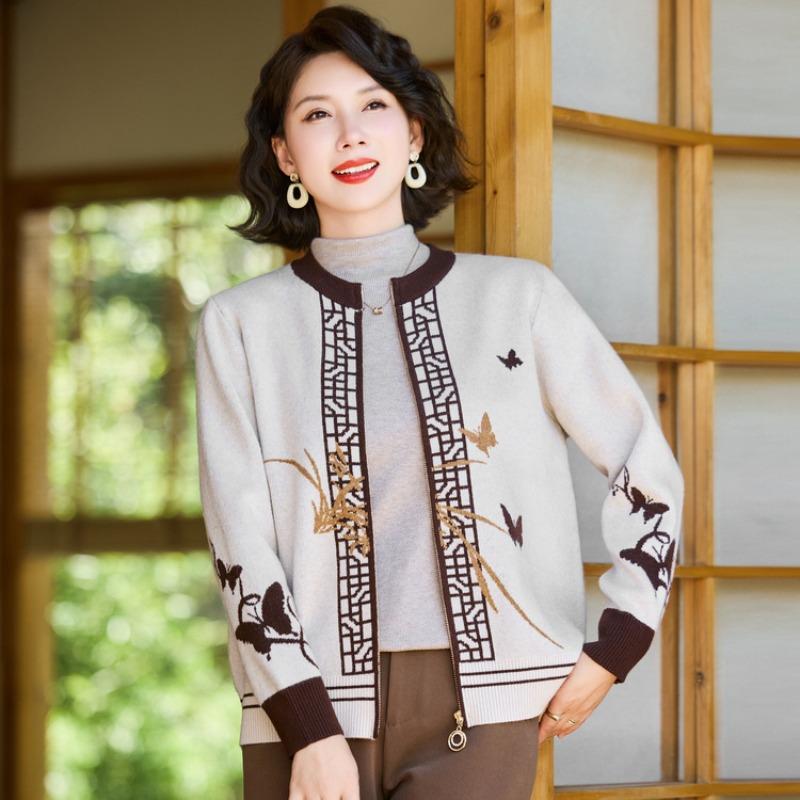 Мамино пальто весна и осень одежда для пожилых женщин среднего возраста модный свитер куртка осенняя одежда новая