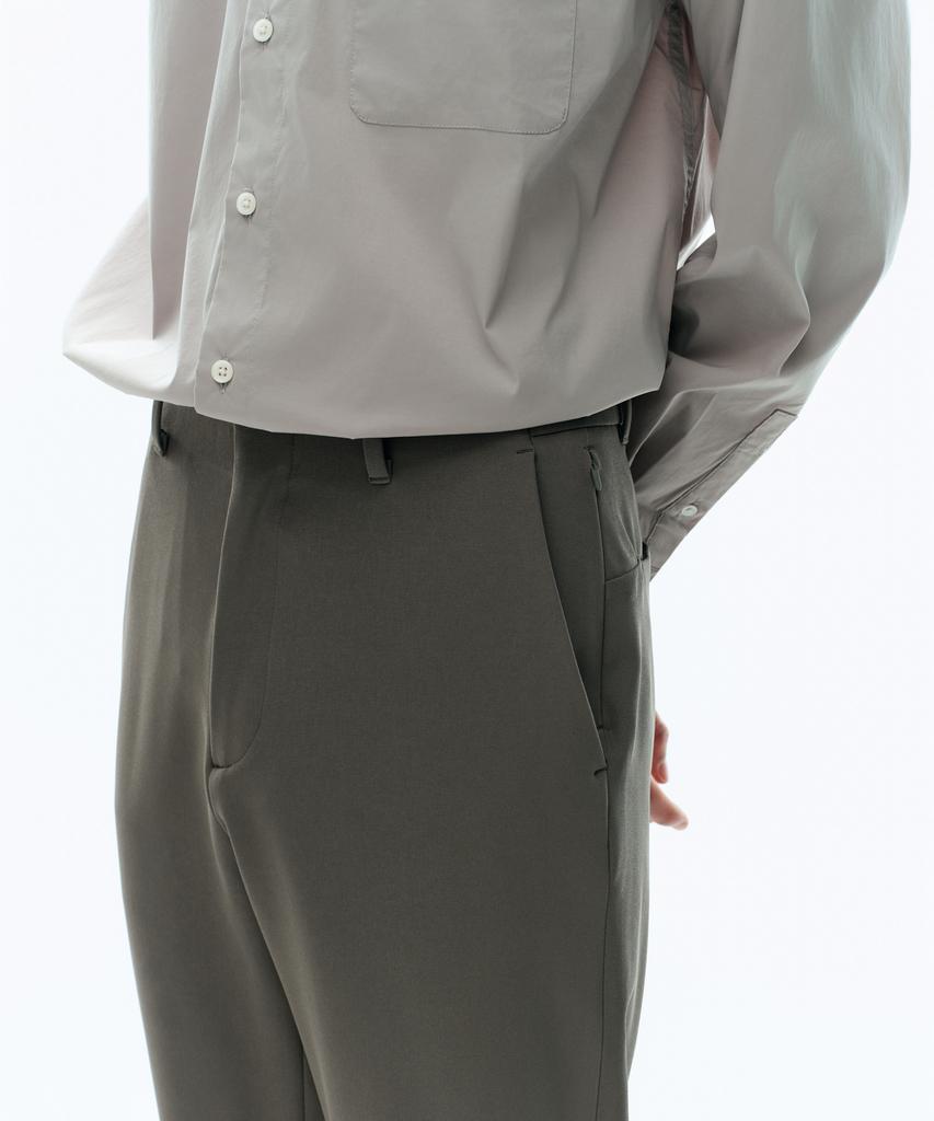 MUSINSA STANDARD Hybrid Straight Pants [Khaki Gray]