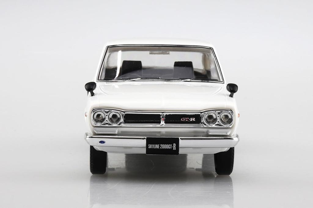 Aoshima Bunka Kyozai (AOSHIMA) 1/32 Scale Rakupla Snap Kit No. 16-WH Nissan C10 Skyline 2000GT-R White Pre-Colored Plastic Model Kit (Automobile)