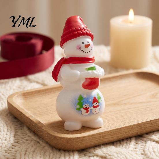 Handmade Craft Accessories 2Pcs Mini Christmas Figurine, Santa Claus Snowman Dolls, DIY for Micro Tree Decorations Landscape Dollhouse Cake