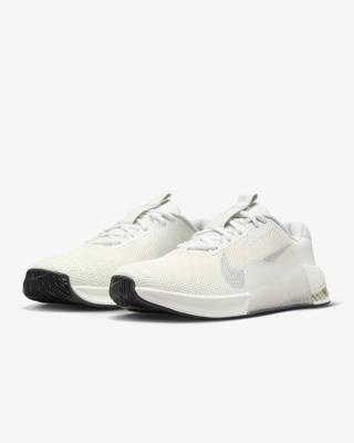 FQ7217-101 Metcon 9 Premium Summit White Sail Black Metallic (Женский)