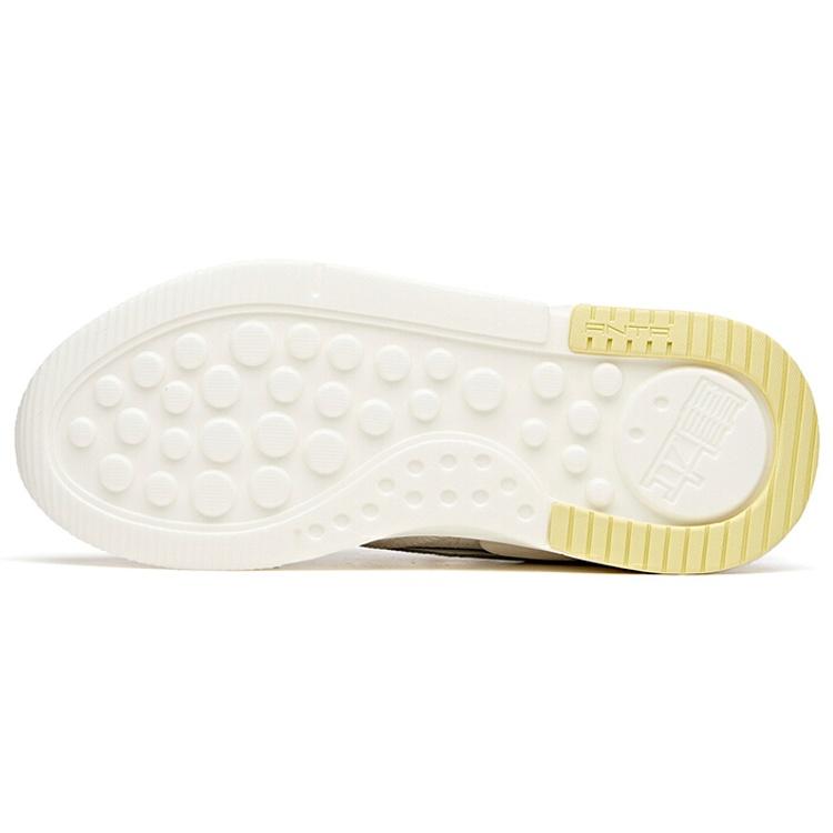 (WMNS) ANTA Life Series Sneakers 'White Grey' Women's 122048808-1