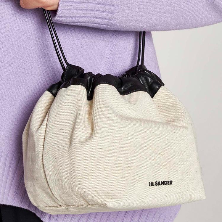 Jil Sander С принтом логотипа-буквы Регулируемая затяжка Хлопок Лен Кожаная отделка Сумка-ведро Сумка через плечо Сумка на плечо Женские сумки J07WG0027P5368280