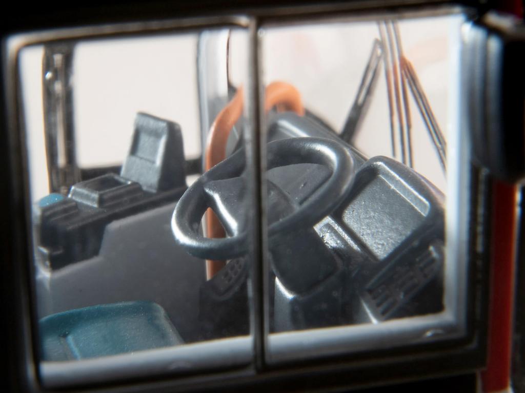 Tomica Limited Vintage Neo 164 LV-N245f Isuzu Elga Meitetsu Bus Completed Product