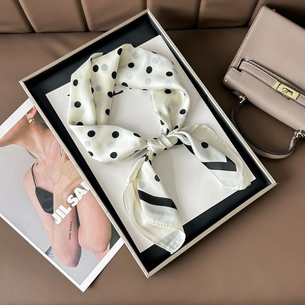 Шелковый шарф женский модный универсальный высокий смысл 70 квадратный шарф защита шеи шарф ретро шарф сумка