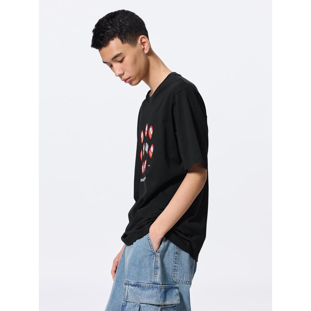 GU by Uniqlo Графика T Омияге Сэйдзи.m +x