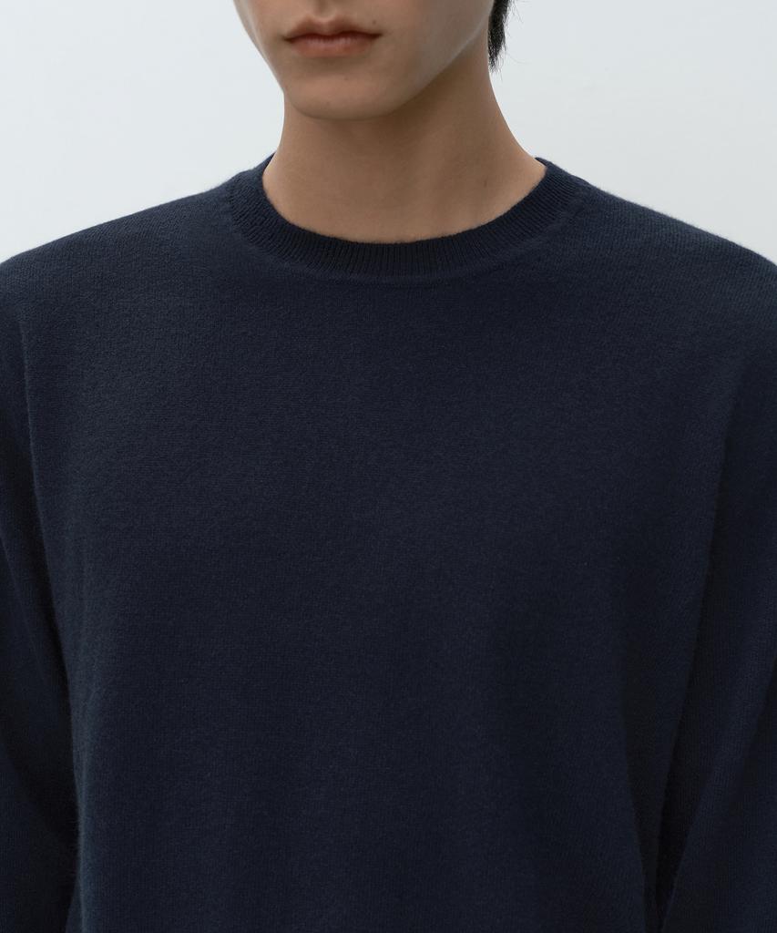 MUSINSA STANDARD [Plus] 100% Cashmere Crew Neck Knit [Navy]