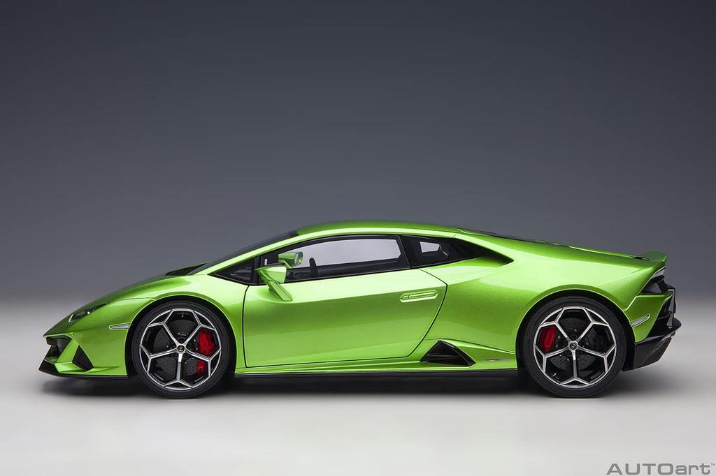 AUTOart Lamborghini Huracan EVO Pearl Green Готовый продукт 1/18