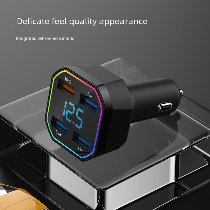 Автомобильное зарядное устройство с четырьмя портами USB и поддержкой PD, QC3.0 и 2,4 А