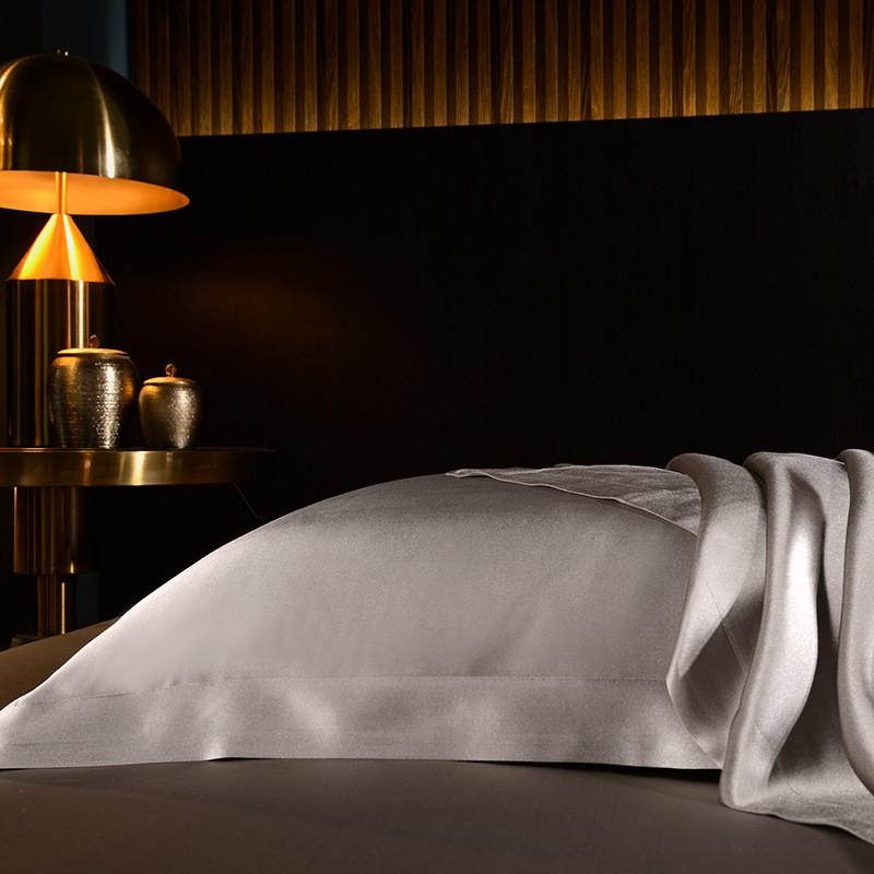 100% Pure Mulberry Silk Pillowcase 19 Momme Double-Sided Active Dyed Solid Color Single Pillow 48x74cm
