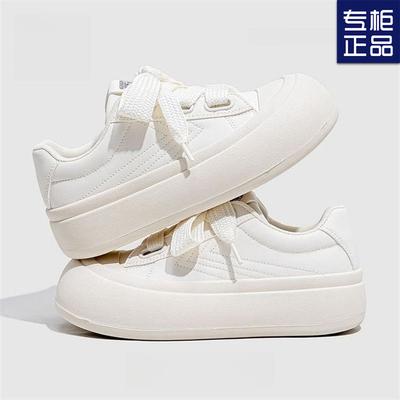 2024 осень популярные маленькие белые туфли на толстой подошве весна и осень универсальная мода трендовая доска новая ниша увеличивающая рост повседневная спортивная обувь