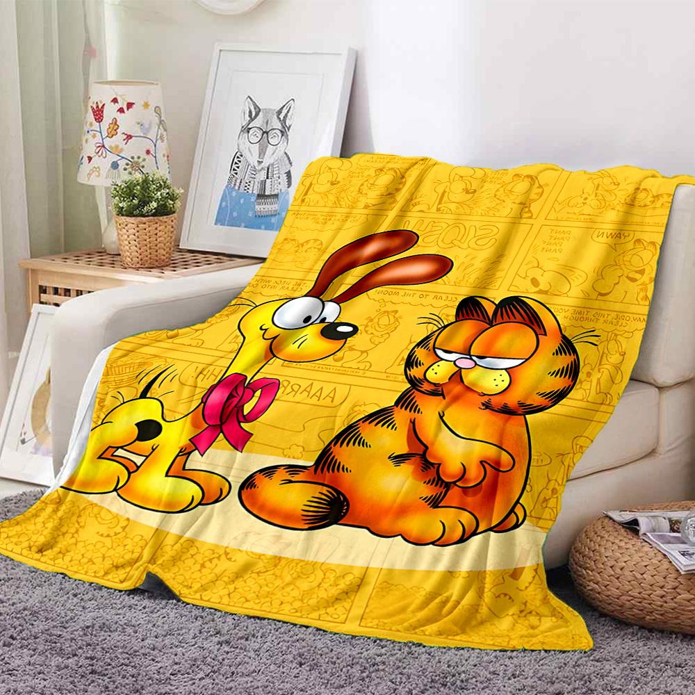 1pc Garfield Cartoon Comics Soft Skin-Friendly Flannel with Digital Printing, Various Sizes Available for Family, Friends, Birthday086