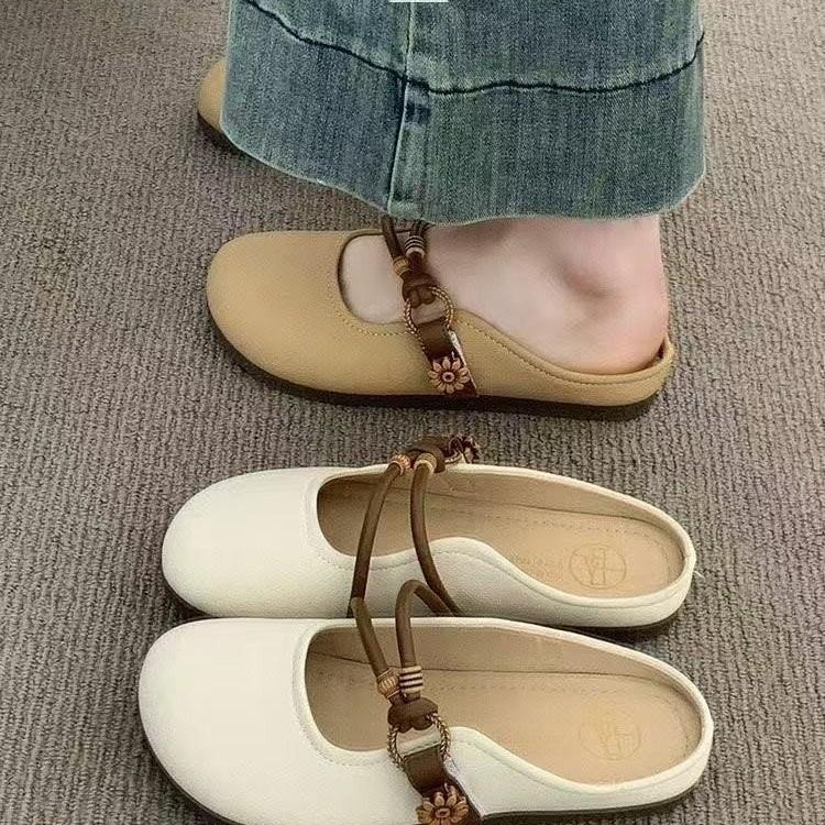 Summer outer wear bag head half slippers women's 2025 new super fire flat bottom one pedal lazy half tray French cool slippers