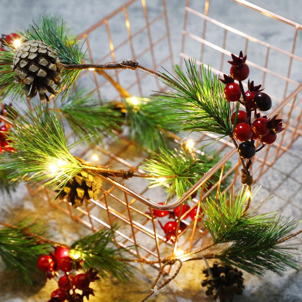 Красная ягодная сосновая шишка Рождественские светодиодные декоративные фонари Огни из медной проволоки Рождественские огни из сосновой шишки Водонепроницаемые струнные украшения из сосновых иголок