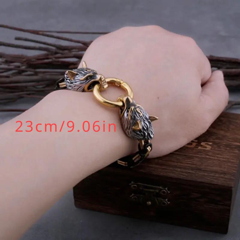 One Viking wolf head stainless steel chain bracelet, a cool hip-hop retro men's accessory, a punk fashion men's amulet bracelet.