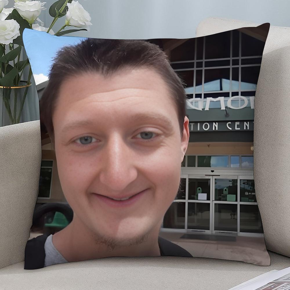 D-Daniel Larson Selfie Pillow Case 3D Print Polyester Fiber 45*45 cm Home Sofa Throw Pillow Cover Decoration Festival Gift