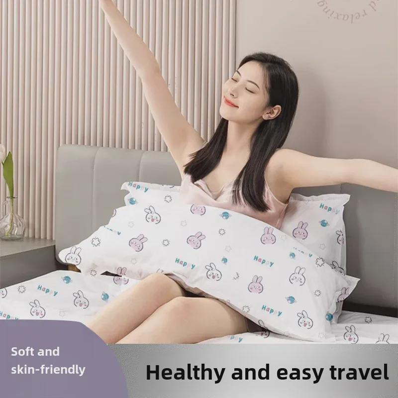 Portable Travel Double Bed Sheet Set - Includes Thickened Quilt Cover, Pillowcase, Dirt-Isolation - Ideal for Hotel or Train Use.