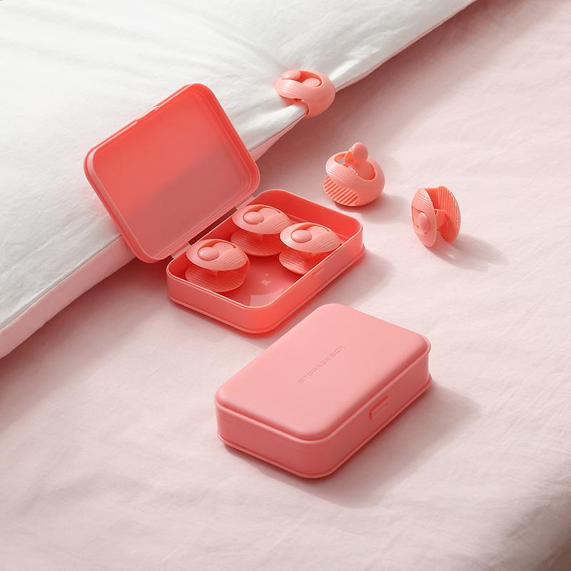 Needle-Free Cartoon Quilt Holder with One-Key Unlocking