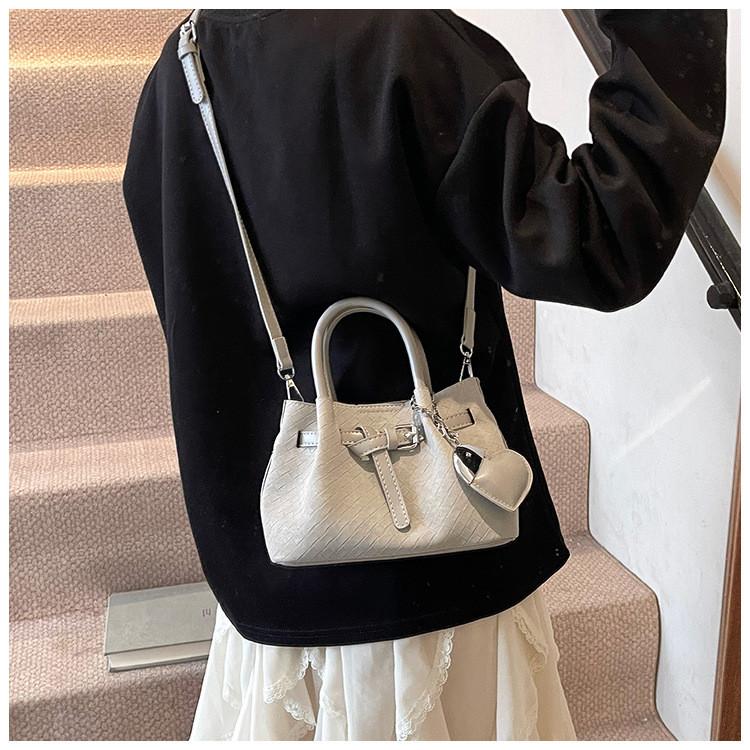IELGY Summer Messenger Bag Korean Version Portable Pleated Bucket Bag