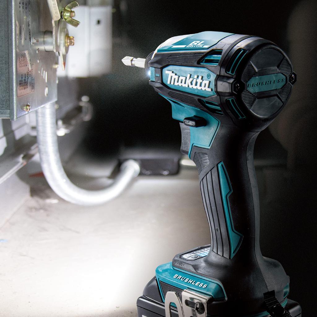 Аккумуляторный ударный гайковерт Makita TD162DRGX с 2 шт. и кейсом (синий) Аккумуляторы 14.4V6Ah, зарядное устройство,