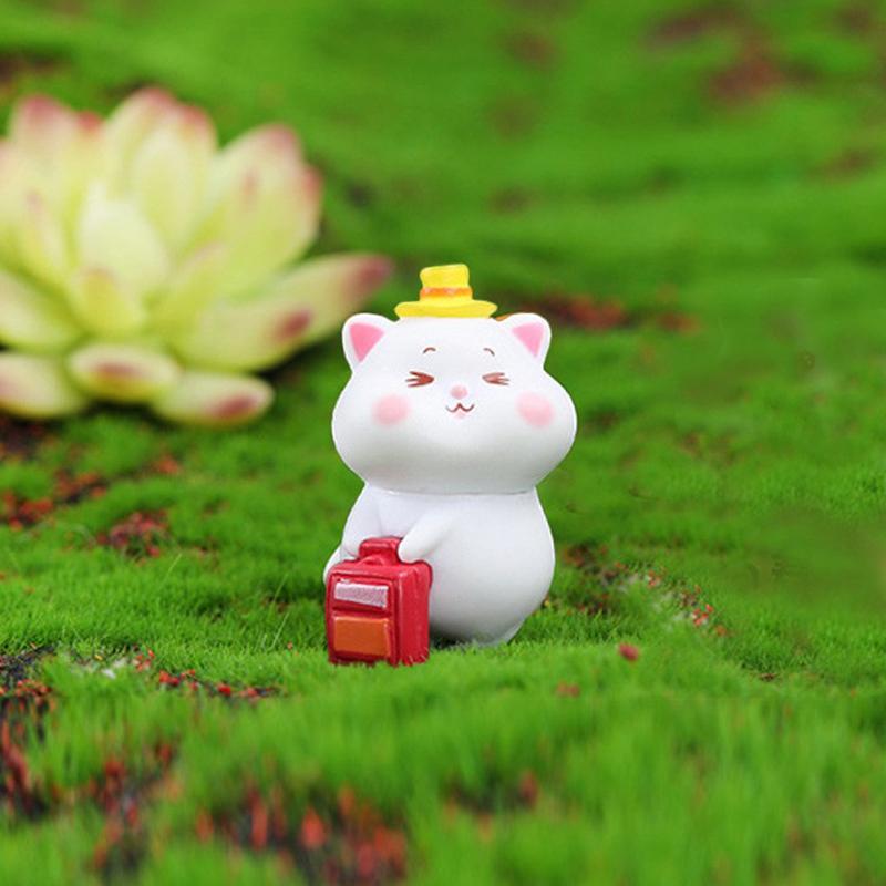 Мультяшная маленькая желтая утка, модель автомобиля, украшение центральной консоли, милые украшения для автомобиля, аксессуары для украшения приборной панели салона автомобиля