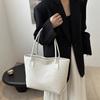 Stylish Korean Large Capacity Tote Bag For Women With Woven Texture Design Ideal For Daily Use