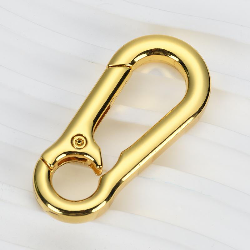 Premium Safety Mountaineering Buckle Creative Car Keychain Men's Waist Hanging Anti-Lost Key Chain Metal Hook Buckle Small Gift