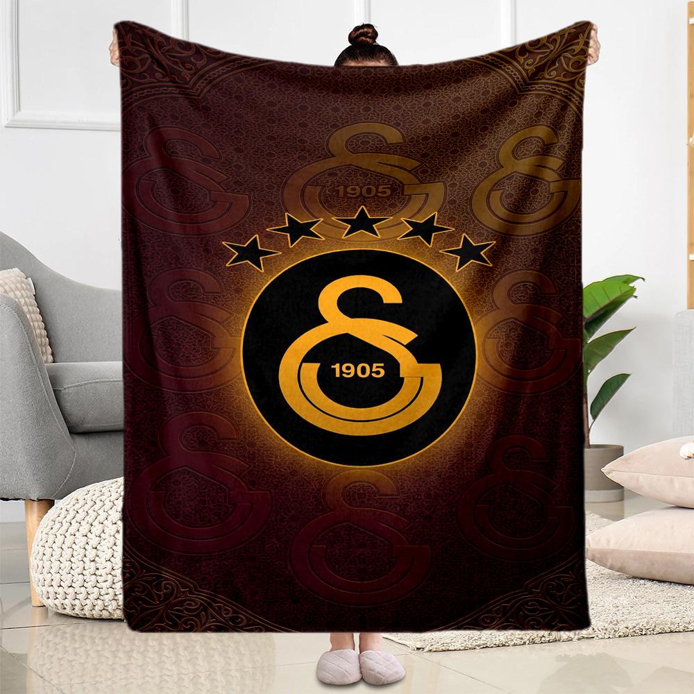 Galatasaray 95 Blanket Durable Comfort Great for Livingroom Office Seaside for All Occasions Playful Design Gifts For Family Or Friends