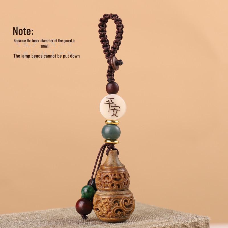 Подвеска для ароматерапии в китайском стиле: Брелок-коробка-саше из древнего зеленого сандалового дерева, открывающийся держатель для благовоний