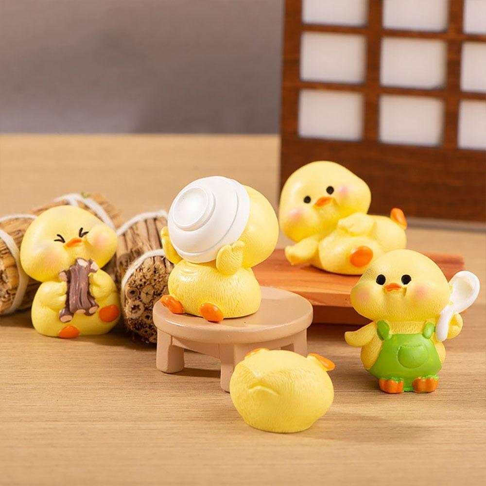 Resin Little Cooking Duck Statue Fairy Garden Desktop Knick-knacks Cartoon Yellow Duck Figurines