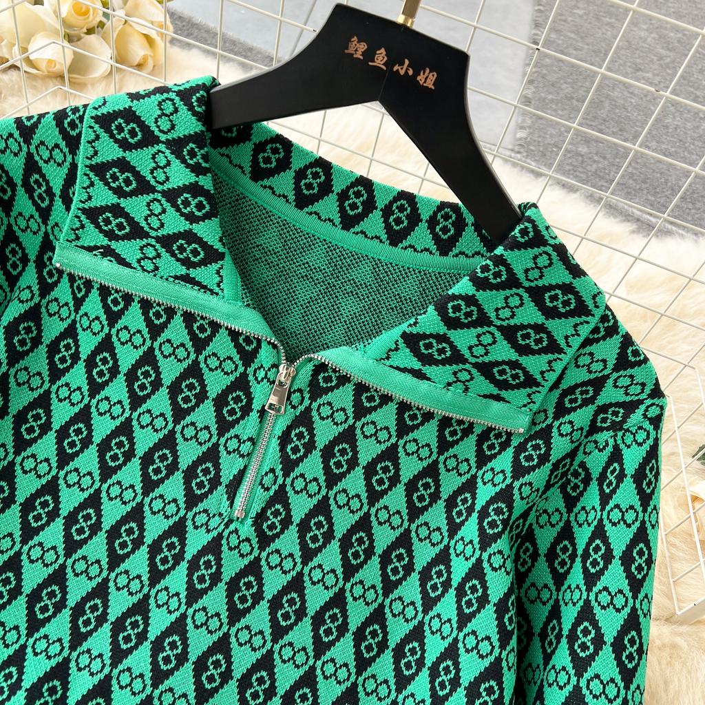 European Style Retro Casual Printed Turtleneck Sweater for Women with High Waisted Elastic Long Pants Fashion Two-pieces Suit