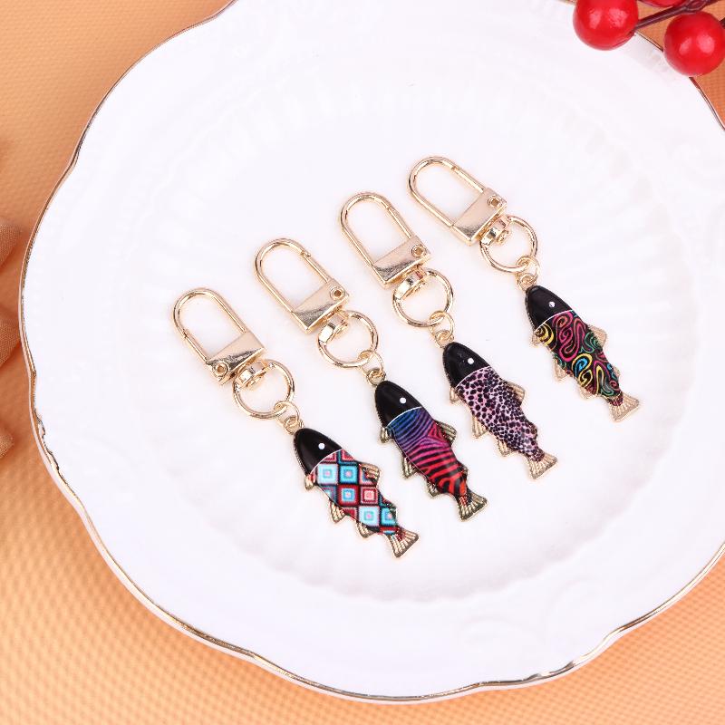 Набор брелоков с мультяшными рыбками, 9 шт., милые металлические брелоки в виде животных из сплава с карабином-лобстером, многофункциональное украшение для сумки, идеальный подарок