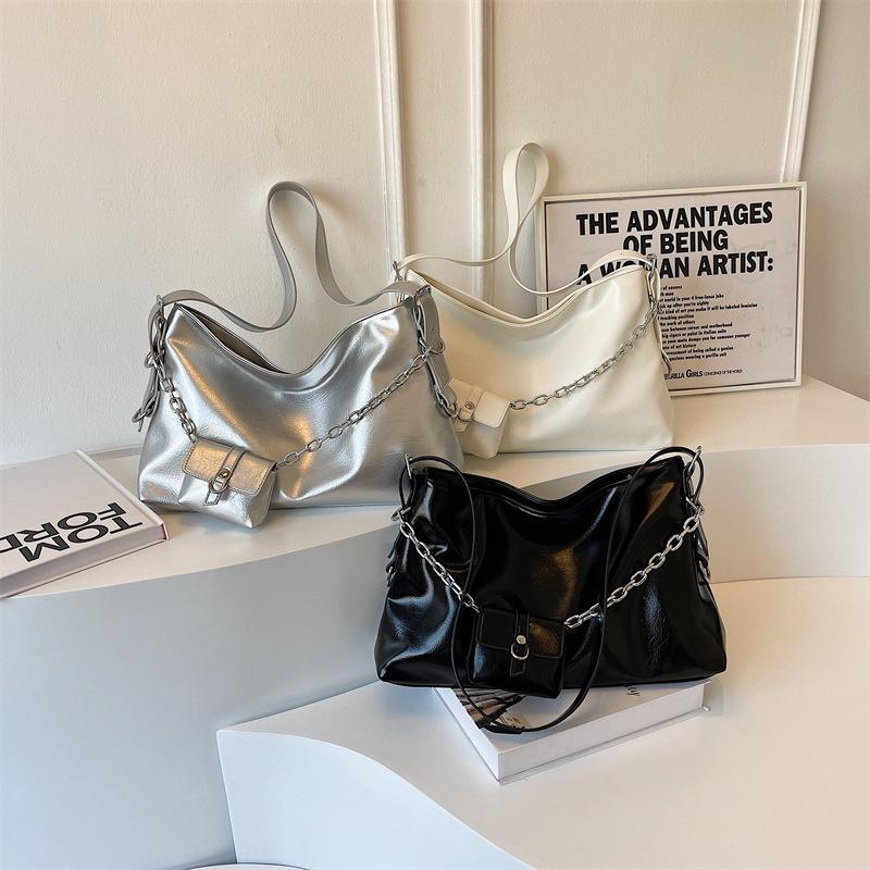 Silver Soft Shoulder Crossbody Bags for Women Trend Fashion PU Leather Designer Handbags Female Underarm Bag with Purse