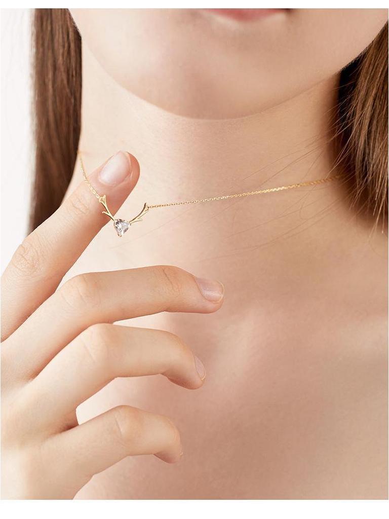 925 Silver Antler Pendant Necklace for Women - Trendy Deer Clavicle Chain, Simple and Elegant Christmas Gift