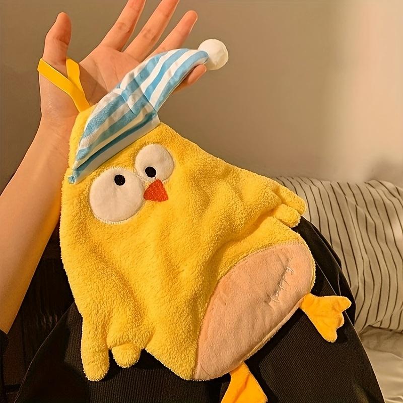 Очаровательное спящее маленькое желтое цыпленок коралловое флисовое полотенце для рук со случайным цветом круглого крючка