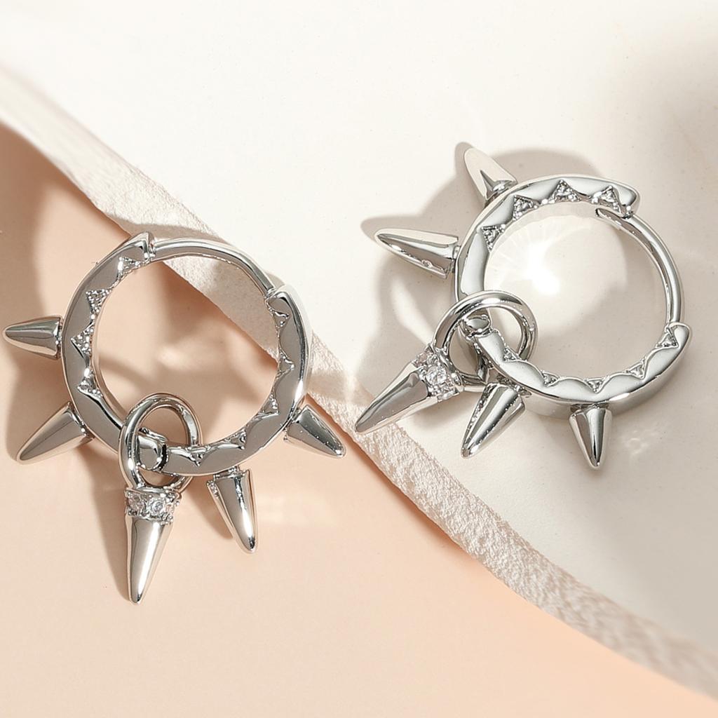 Fresh and exaggerated metal thorn earrings, personalized inlaid zircon design, stud earrings, versatile earrings.