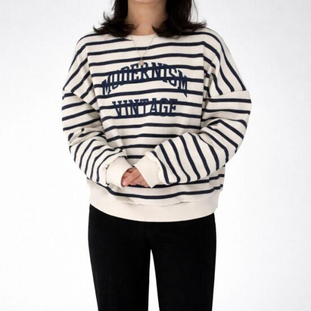 Mizqz Men Loose Fit Long Sleeve Round Neck Stripe Sweatshirt