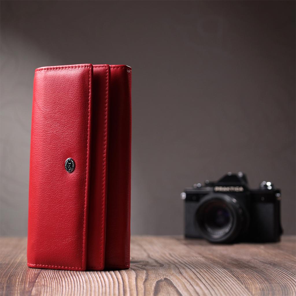 Roomy Women's Wallet with Two Flaps Made of Genuine Leather ST Leather 22695 Red