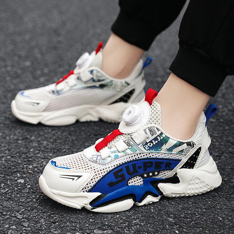 Кроссовки для мальчиков лето 2025 сетчатые дышащие средние и большие детские тонкие одинарные сетчатые повседневные туфли для папы и одноклассника с вращающейся пряжкой