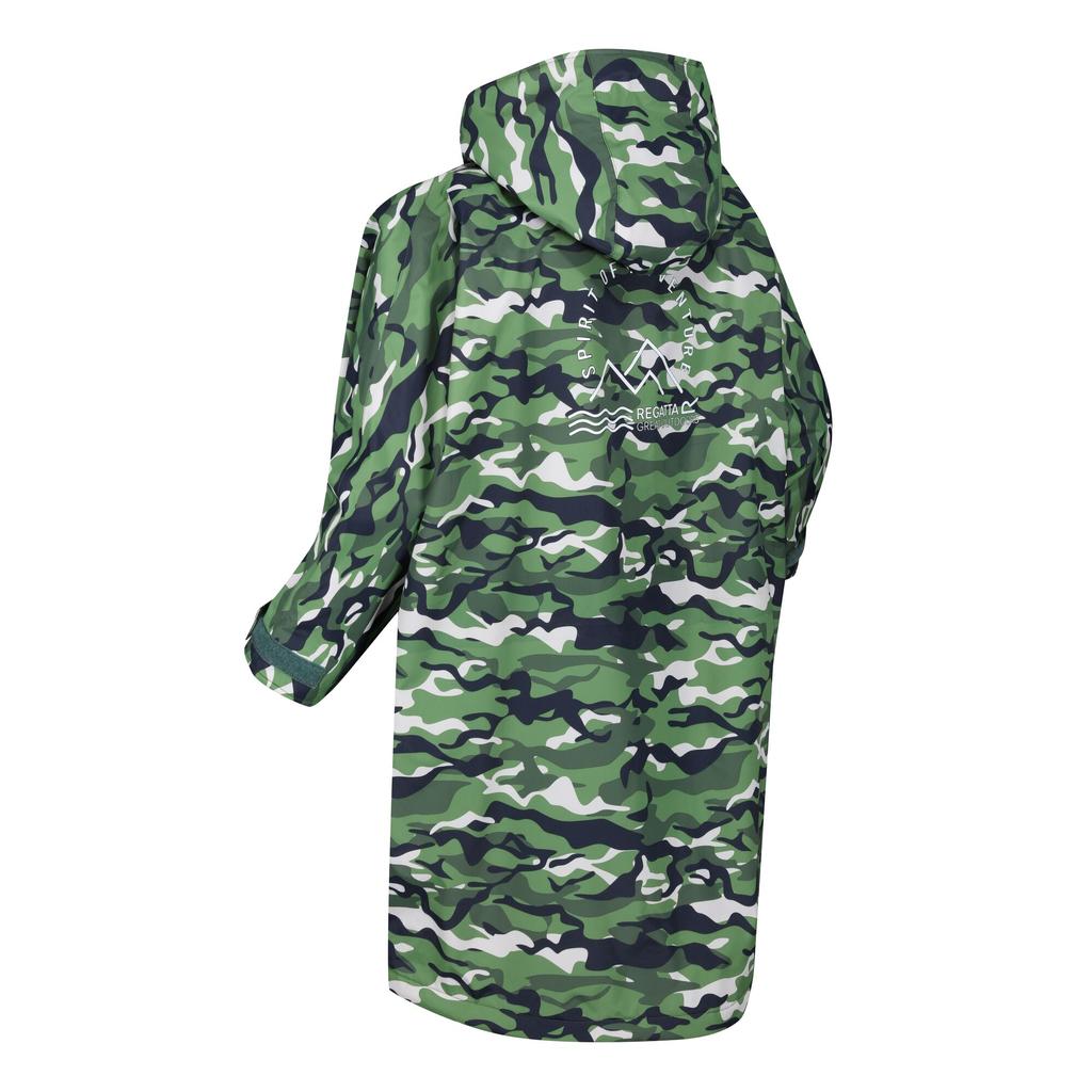 Regatta Childrens/Kids Camouflage Waterproof Changing Robe