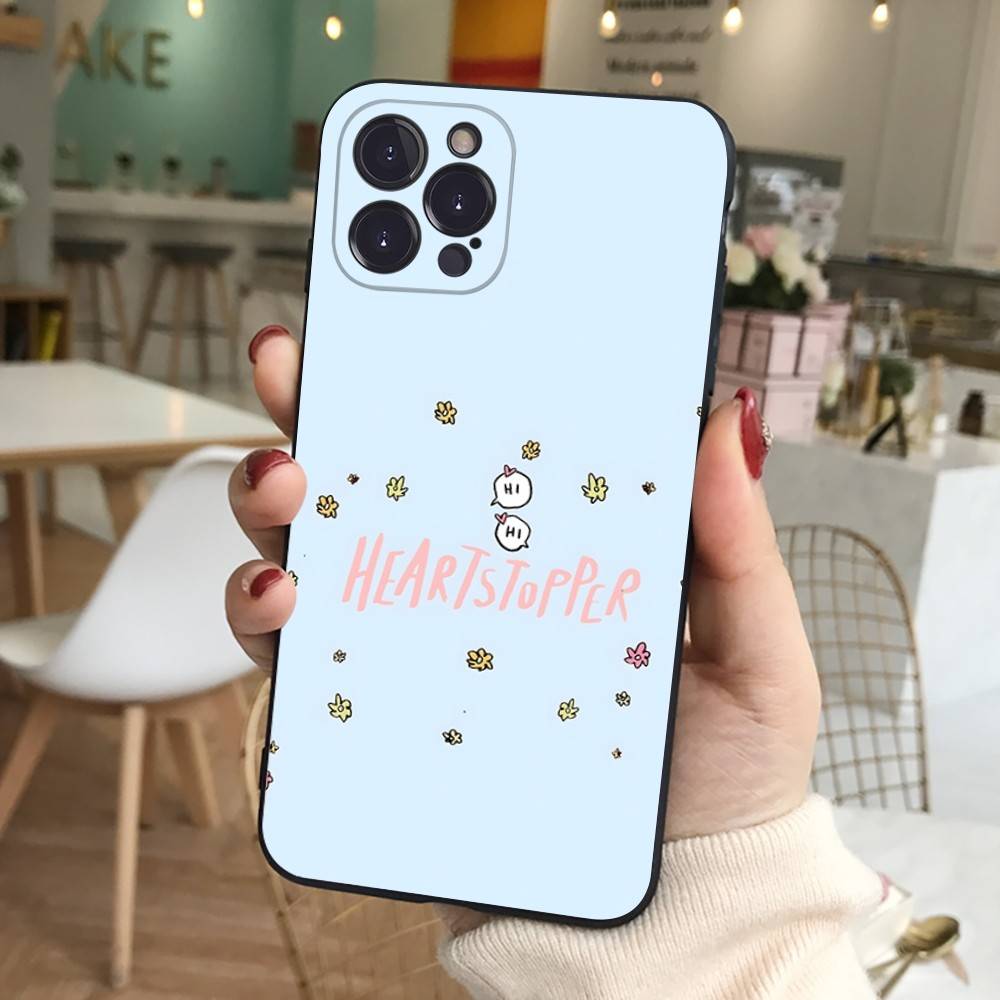 New Heartstopper Anime Phone Case For IPhone 17 16 15 14 13 12 11 Pro Max Plus Soft Black Cover