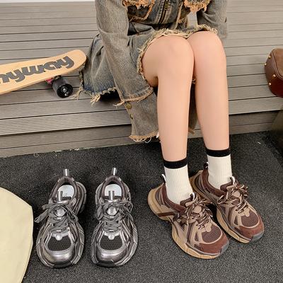 Женская обувь – Кроссовки