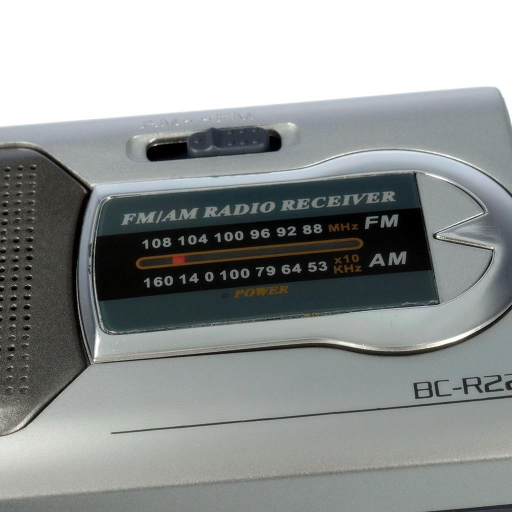 Мини AM/FM радиоприемник DC 3V Всемирный приемник Тонкий карманный радиоприемник с антенной Всемирный приемник Динамик Универсальный серебристый