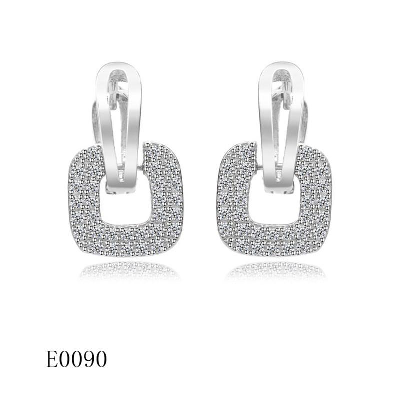 2026 high-end fashion Korean version women's round micro-inlaid zircon ear buckle versatile earrings silver design ear jewelry